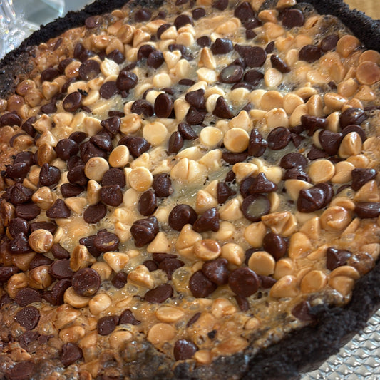 Oreo Brownie Pie - 9’