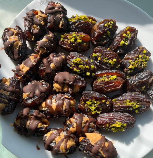 Healthy Peanut Butter/Chocolate Stuffed Dates - 10 unidades