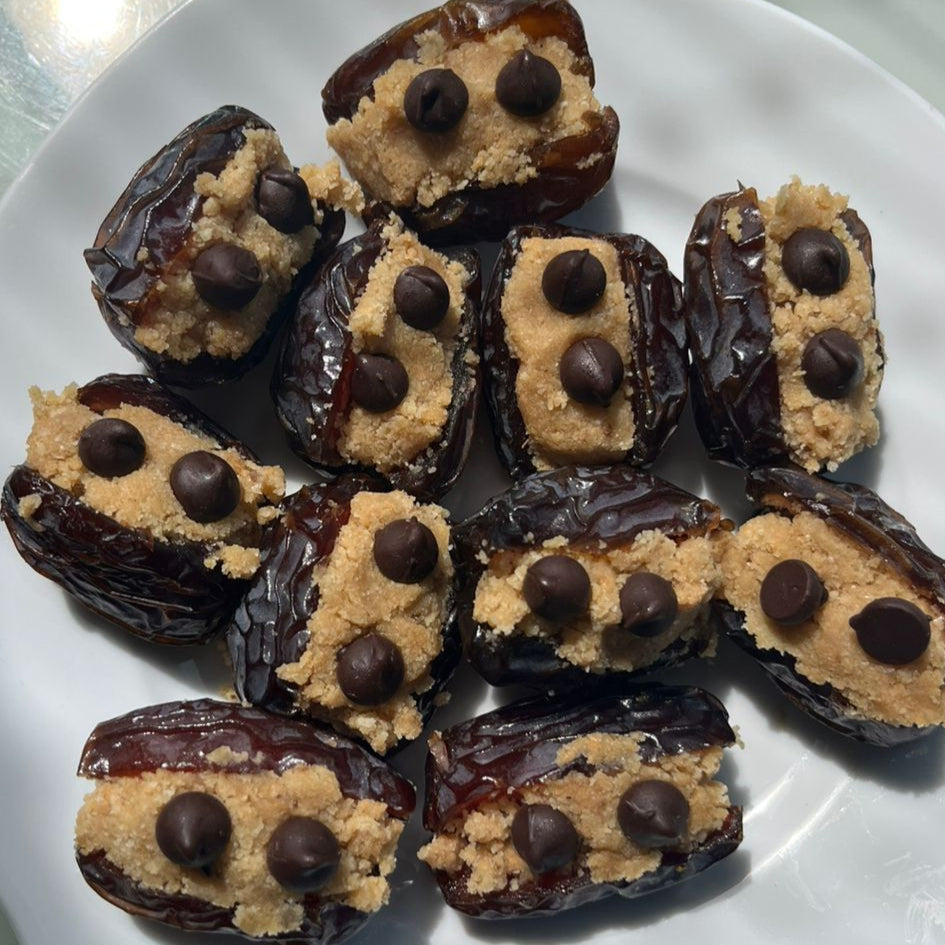 Healthy Cookie Dough Stuffed Dates - 10 unidades